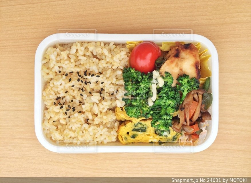 No.24031 食べ物